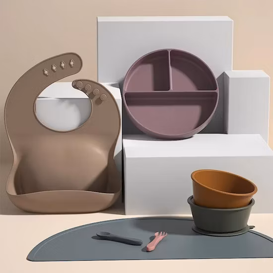 Customizes 100% BPA Free Food Grade Silicone Baby Feeding Set